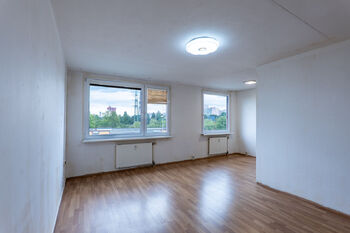 Původní stav - Prodej bytu 3+kk v osobním vlastnictví 75 m², Praha 4 - Kunratice