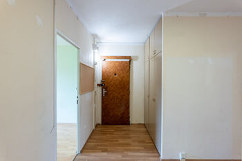 Původní stav - Prodej bytu 3+kk v osobním vlastnictví 75 m², Praha 4 - Kunratice