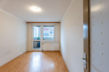 Původní stav - Prodej bytu 3+kk v osobním vlastnictví 75 m², Praha 4 - Kunratice