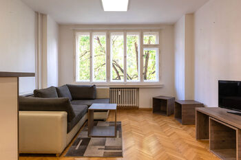 Pronájem bytu 2+kk v družstevním vlastnictví 58 m², Praha 8 - Karlín