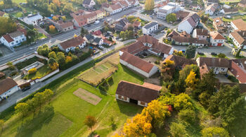 Prodej pozemku 3612 m², Lažany