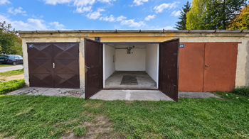 Prodej garáže 18 m², Kuřim