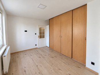 Pronájem bytu 3+kk v osobním vlastnictví 62 m², Kamenný Újezd