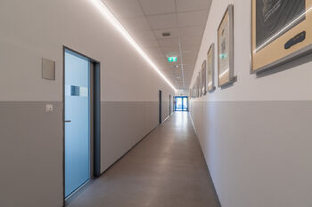 Pronájem kancelářských prostor 107 m², Tuchoměřice