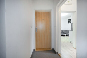 Prodej bytu 1+kk v osobním vlastnictví 22 m², Praha 4 - Krč