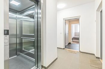 Prodej bytu 1+kk v osobním vlastnictví 31 m², Praha 10 - Hostivař