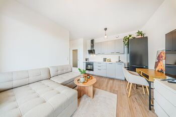Prodej bytu 1+kk v osobním vlastnictví 31 m², Praha 10 - Hostivař