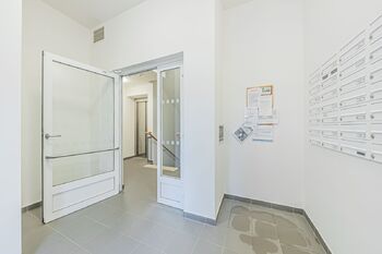 Prodej bytu 1+kk v osobním vlastnictví 31 m², Praha 10 - Hostivař