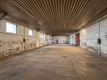 Pronájem zemědělského objektu 420 m², Bitozeves