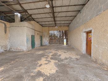 Pronájem zemědělského objektu 420 m², Bitozeves