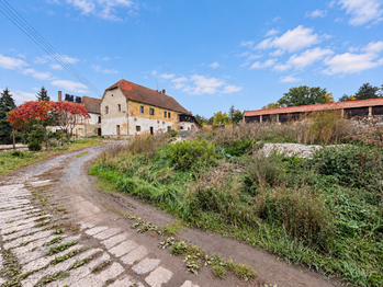 Pronájem zemědělského objektu 420 m², Bitozeves