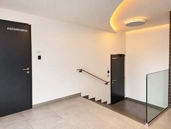 Pronájem bytu 2+kk v osobním vlastnictví 49 m², Praha 7 - Holešovice