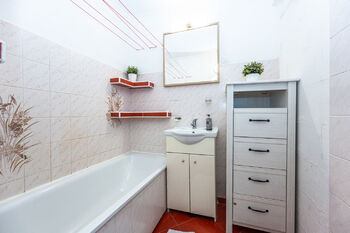 Prodej bytu 3+1 v osobním vlastnictví 62 m², Praha 9 - Vinoř