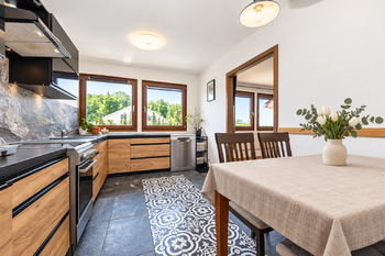 Prodej bytu 3+1 v osobním vlastnictví 62 m², Praha 9 - Vinoř