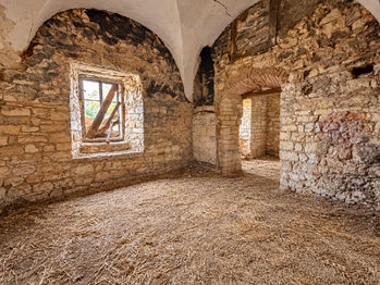 Pronájem zemědělského objektu 770 m², Bitozeves