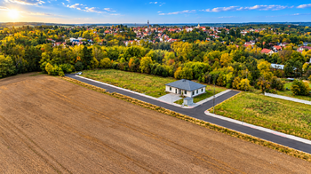 Prodej pozemku 911 m², Týnec nad Labem