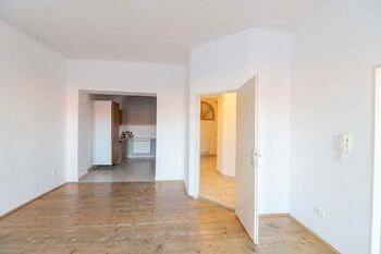 obývací pokoj - Pronájem bytu 2+kk v osobním vlastnictví 67 m², Vodňany
