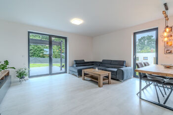 Pronájem domu 155 m², Dobratice