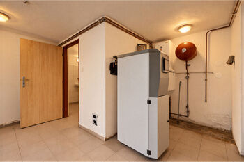Prodej restaurace 300 m², Skalsko