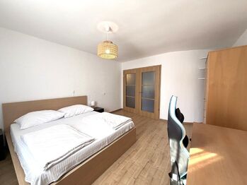 Prodej bytu 2+kk v osobním vlastnictví 86 m², Karlovy Vary