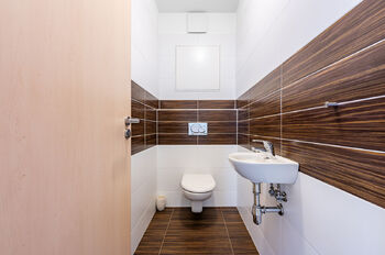 Prodej bytu 3+kk v osobním vlastnictví 83 m², Praha 10 - Hostivař