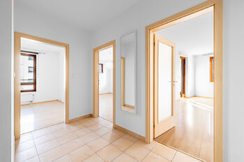 Prodej bytu 3+kk v osobním vlastnictví 83 m², Praha 10 - Hostivař