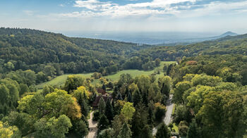 Prodej pozemku 894 m², Hlinná