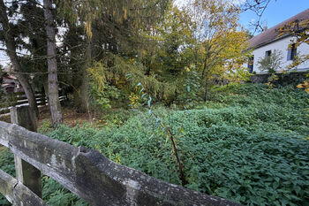 Prodej pozemku 894 m², Hlinná