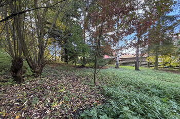 Prodej pozemku 894 m², Hlinná