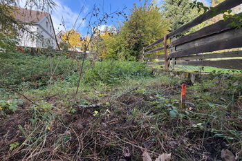 Prodej pozemku 894 m², Hlinná