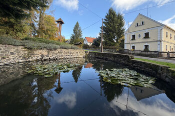 Prodej pozemku 894 m², Hlinná