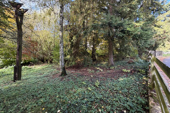 Prodej pozemku 894 m², Hlinná