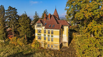 Prodej domu 600 m², Nový Bor