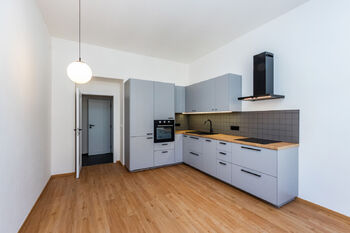 Pronájem bytu 2+kk v osobním vlastnictví 44 m², Praha 4 - Nusle