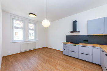 Pronájem bytu 2+kk v osobním vlastnictví 48 m², Praha 4 - Nusle