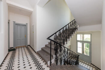 Pronájem bytu 2+kk v osobním vlastnictví 48 m², Praha 4 - Nusle