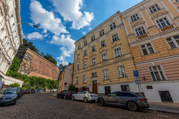 Pronájem bytu 2+kk v osobním vlastnictví 34 m², Praha 2 - Vyšehrad
