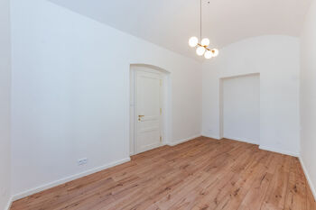 Pronájem bytu 2+kk v osobním vlastnictví 34 m², Praha 2 - Vyšehrad