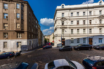 Pronájem bytu 2+kk v osobním vlastnictví 34 m², Praha 2 - Vyšehrad