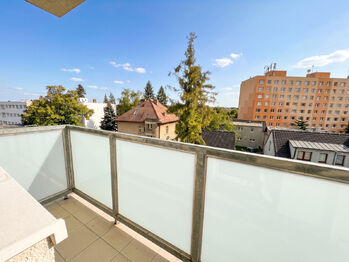 Balkon - Pronájem bytu 1+1 v osobním vlastnictví 35 m², Brandýs nad Labem-Stará Boleslav