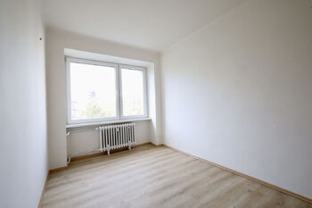 Prodej bytu 3+1 v osobním vlastnictví 64 m², Praha 4 - Nusle