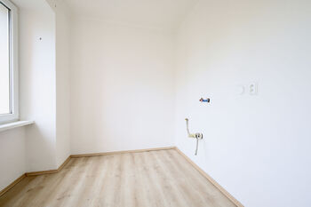 Prodej bytu 3+1 v osobním vlastnictví 64 m², Praha 4 - Nusle