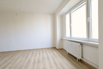 Prodej bytu 3+1 v osobním vlastnictví 64 m², Praha 4 - Nusle
