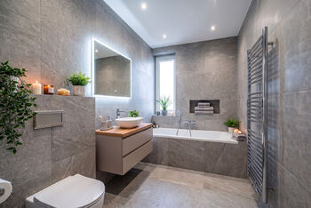 Koupelna ve 2. NP (vizualizace). - Prodej domu 135 m², Pištín