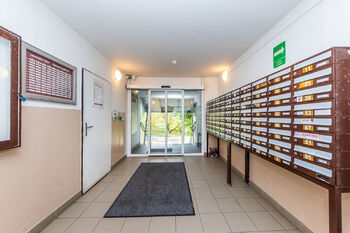 Prodej bytu 3+kk v osobním vlastnictví 62 m², Praha 4 - Modřany