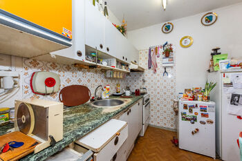 Prodej bytu 3+kk v osobním vlastnictví 62 m², Praha 4 - Modřany