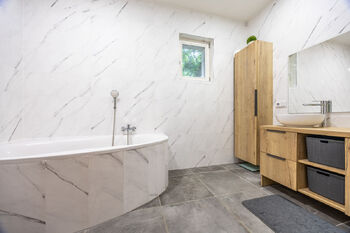 Koupelna - Prodej domu 210 m², Most