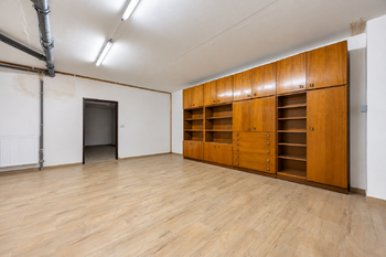 Sklep  - Prodej domu 210 m², Most