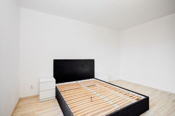 Pronájem bytu 2+kk v osobním vlastnictví 70 m², Brno
