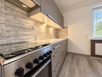 Pronájem bytu 2+1 v osobním vlastnictví 51 m², Žatec